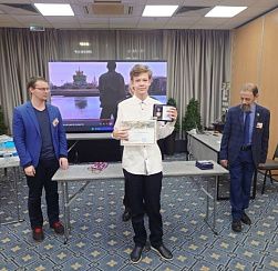 Ученик школы № 467 стал победителем всероссийского конкурса исследовательских работ Ученик школы № 467 стал победителем всероссийского конкурса исследовательских работ