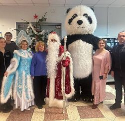 Благотворительный фонд «Ижоры» и муниципалитет Колпино устроили настоящий новогодний праздник для раненых бойцов Благотворительный фонд «Ижоры» и муниципалитет Колпино устроили настоящий новогодний праздник для раненых бойцов