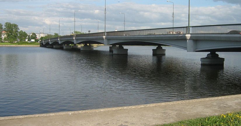 Подсветка появится на Большом Ижорском мосту в Колпинском районе в 2026 году