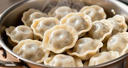 Врач рекомендует отказаться от пельменей людям с определёнными заболеваниями Врач рекомендует отказаться от пельменей людям с определёнными заболеваниями