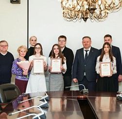 Юные экологи Колпинского района стали призёрами городского конкурса «Подрост» Юные экологи Колпинского района стали призёрами городского конкурса «Подрост»