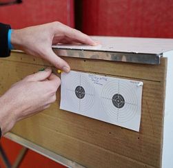 В Молодёжном центре «Ровесник» прошли соревнования по военно-спортивному многоборью В Молодёжном центре «Ровесник» прошли соревнования по военно-спортивному многоборью