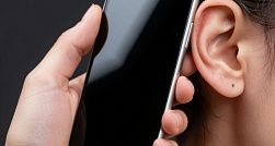 Мошенники обманывают россиян, представляясь работниками поликлиник Мошенники обманывают россиян, представляясь работниками поликлиник