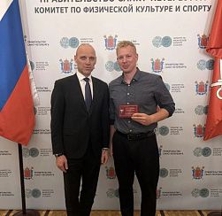 Тренер СШОР Колпинского района награждён знаком «За заслуги в развитии физической культуры и спорта Санкт-Петербурга» Тренер СШОР Колпинского района награждён знаком «За заслуги в развитии физической культуры и спорта Санкт-Петербурга»