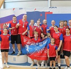 В Чемпионате и Первенстве СПб и Фестивалях по спортивной скакалке приняли участие более 10 клубов В Чемпионате и Первенстве СПб и Фестивалях по спортивной скакалке приняли участие более 10 клубов