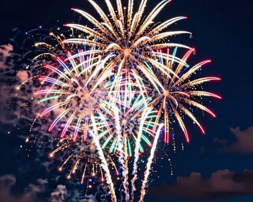 В честь Дня защитника Отечества в Петербурге дадут салют